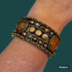 VTG Western Mixed Metal Chunky Castlecore Medieval Stretch Bracelet